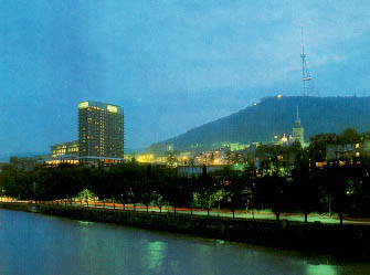 Tbilisi at night, hotel Iveria